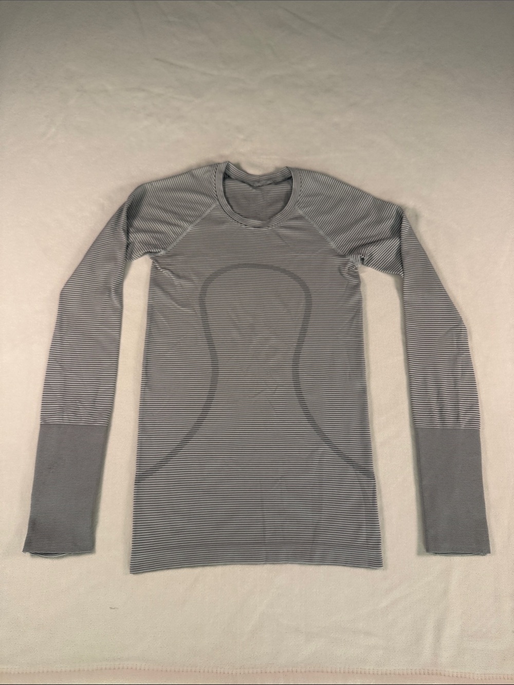 Lululemon Swiftly Tech Long Sleeve Crew Striped White Black Size 2